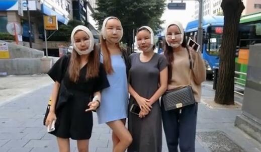 网红组团整容 4姐妹顶猪头脸上街