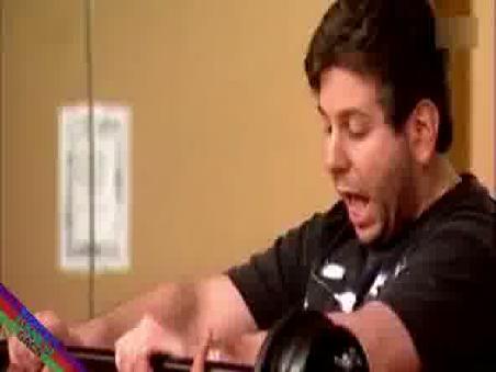 视频]大胸妹子<em>健身</em>中<em>胸罩</em>崩开真是节操碎一地