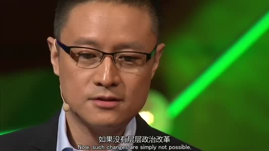 上海:男子乘错方向按紧急停车钮致上海二号线