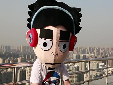 一分钟<em>教你如何</em>在酒吧<em>搭讪妹子</em>|飞碟一分钟-搞